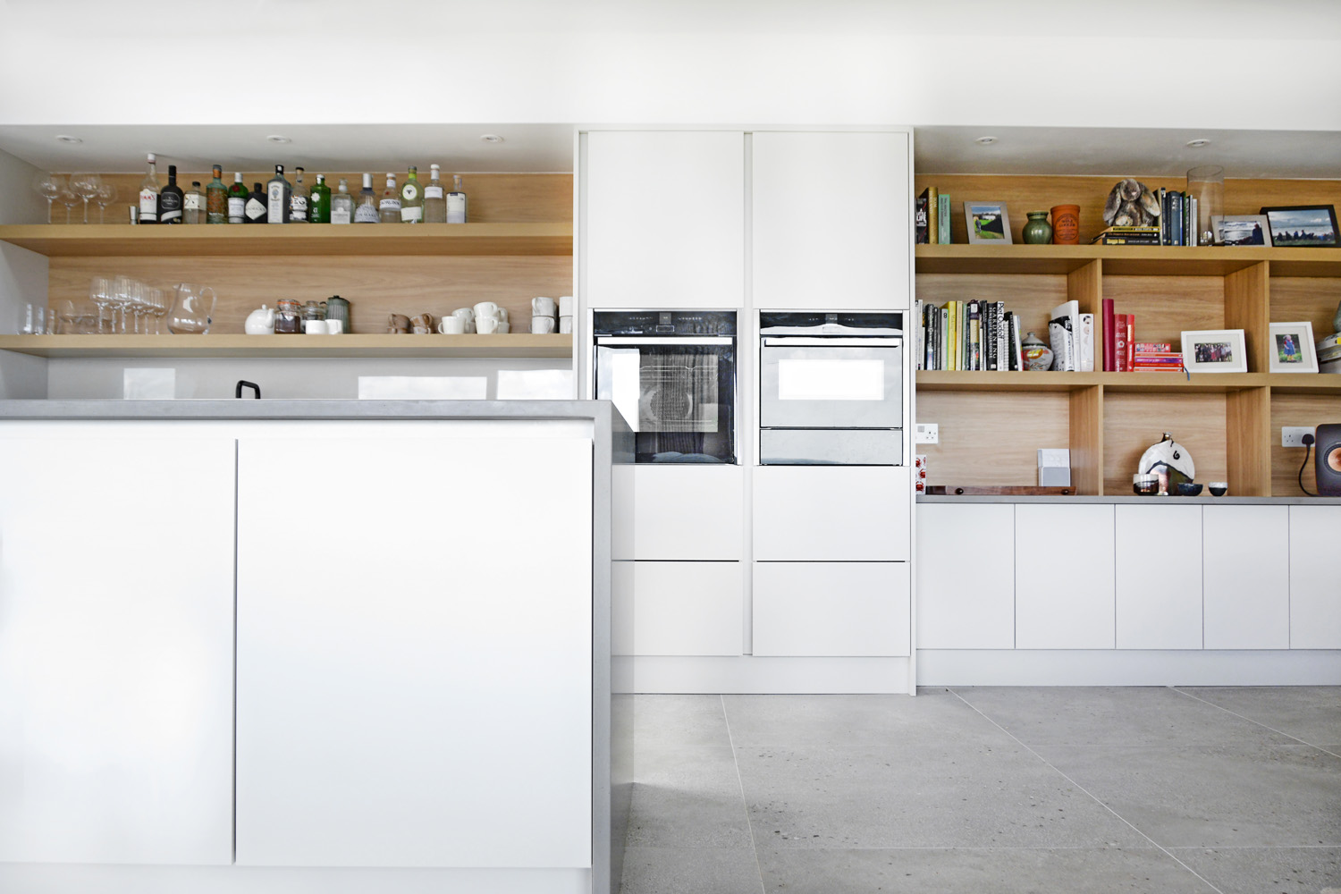 Coastal Handleless Kitchen in Marazion Now Kitchens