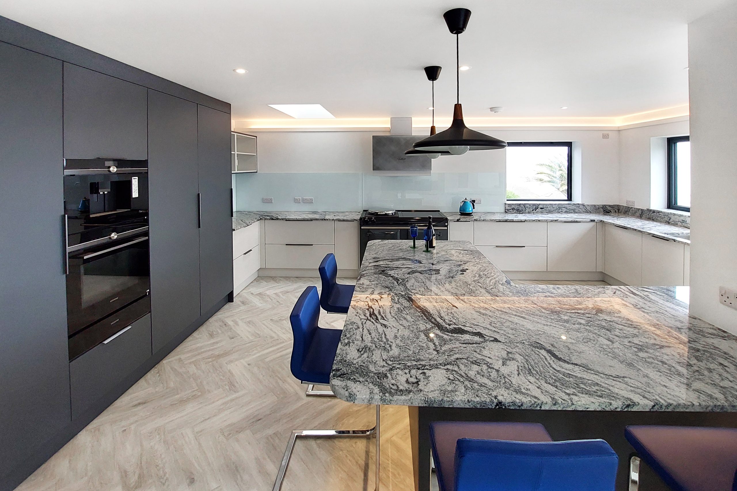Dramatic Monotonal Kitchen, St Ives Now Kitchens Living Bedrooms AwardWinning Kitchen