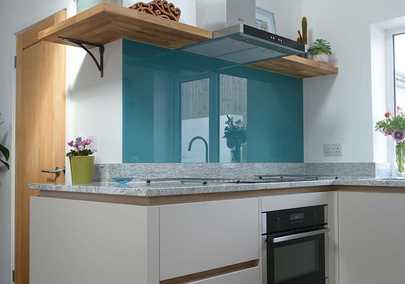Now Kitchens Holiday Home Porthleven
