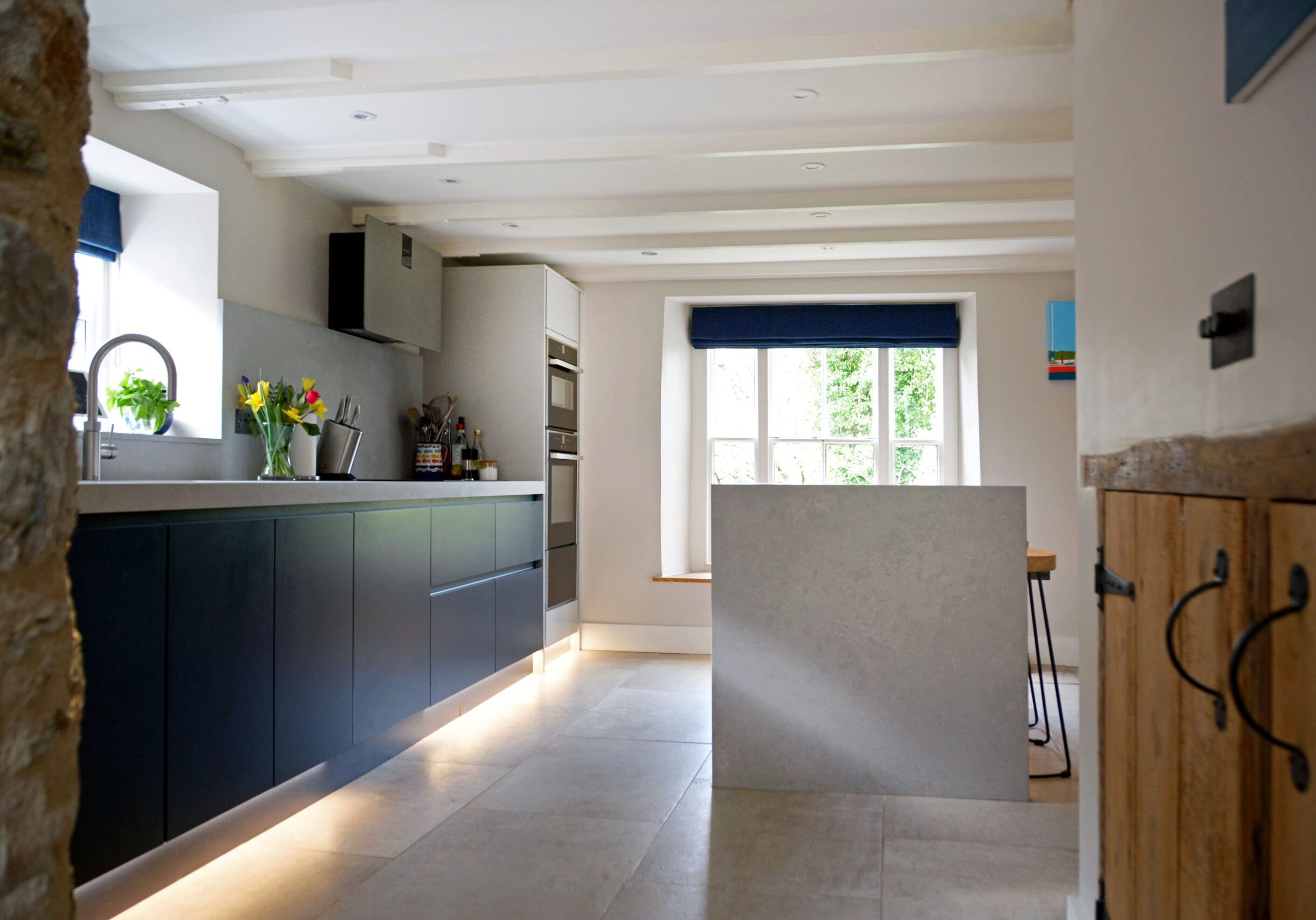 Now Kitchens Hampton Oxford Blue & Light Grey handleless kitchen cornwall (9)-min