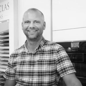 Darren Hitchman Owner Now Kitchens